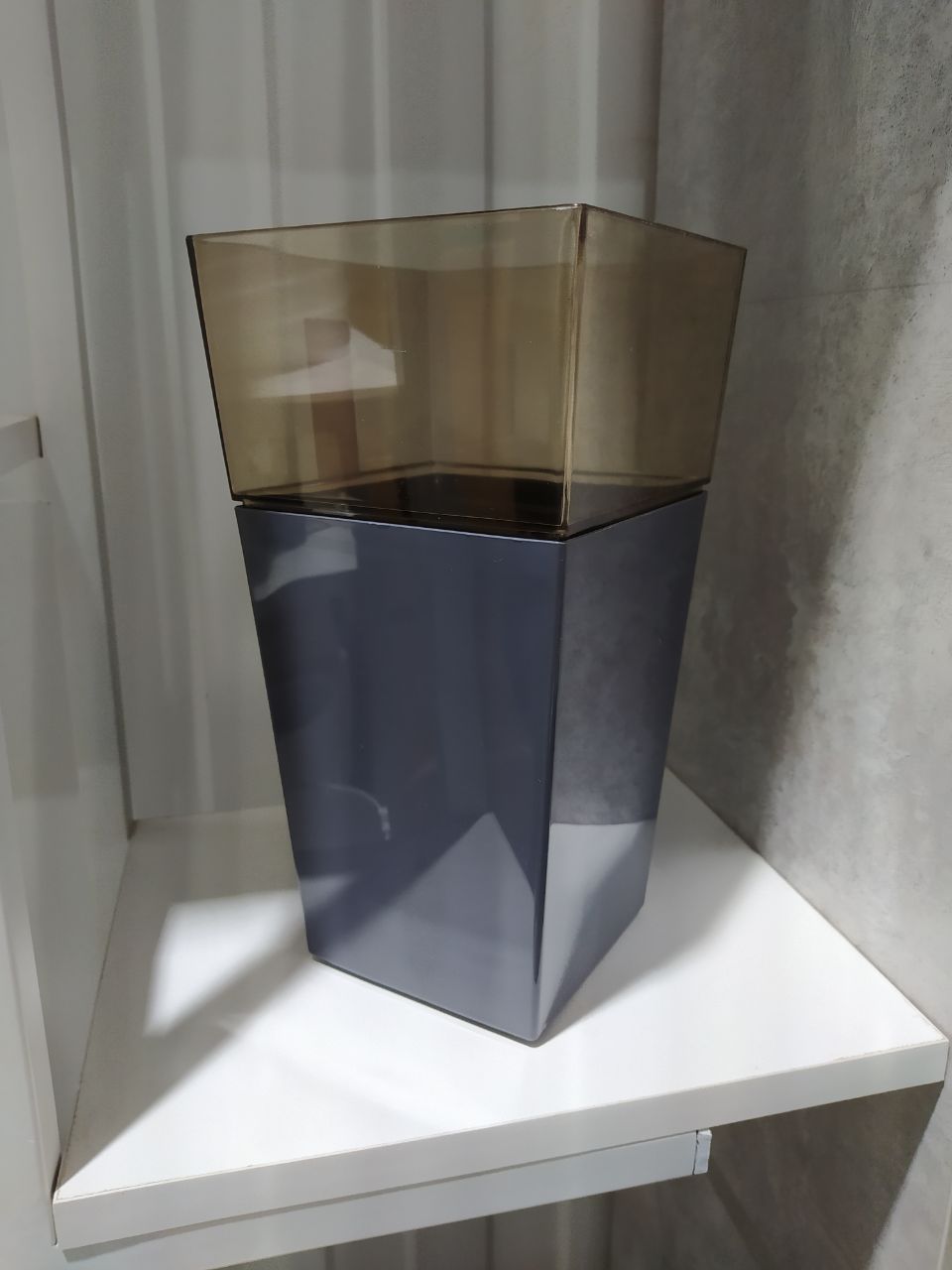 Кашпо со вставкой | Астра